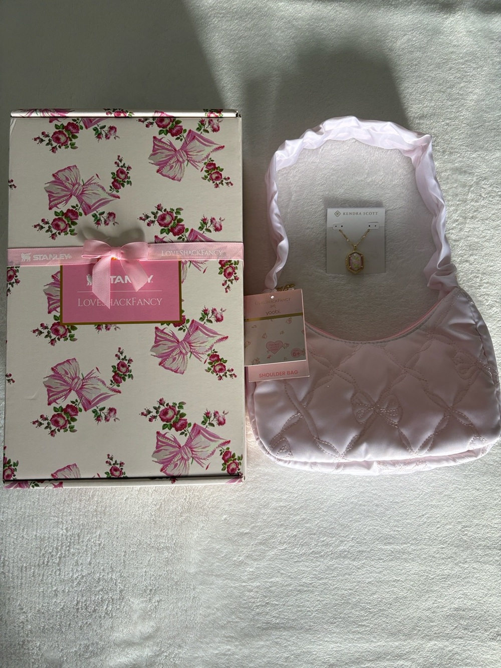 LoveShackFancy Bundle - Picture 4 of 16